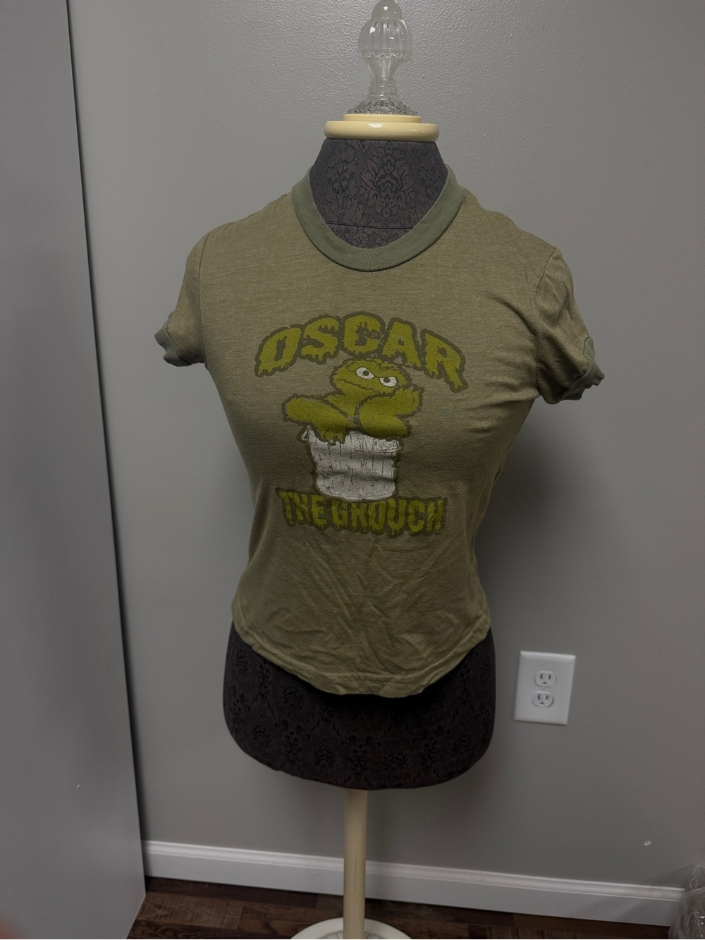 Rare y2k vintage baby tee